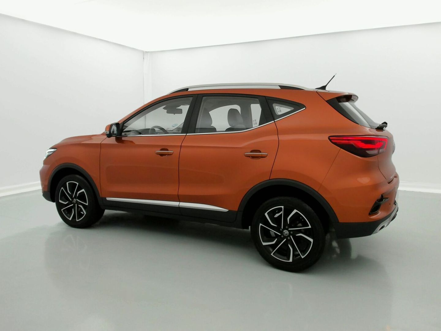 MG ZS 1.5 Luxury 78 kW (106 CV)