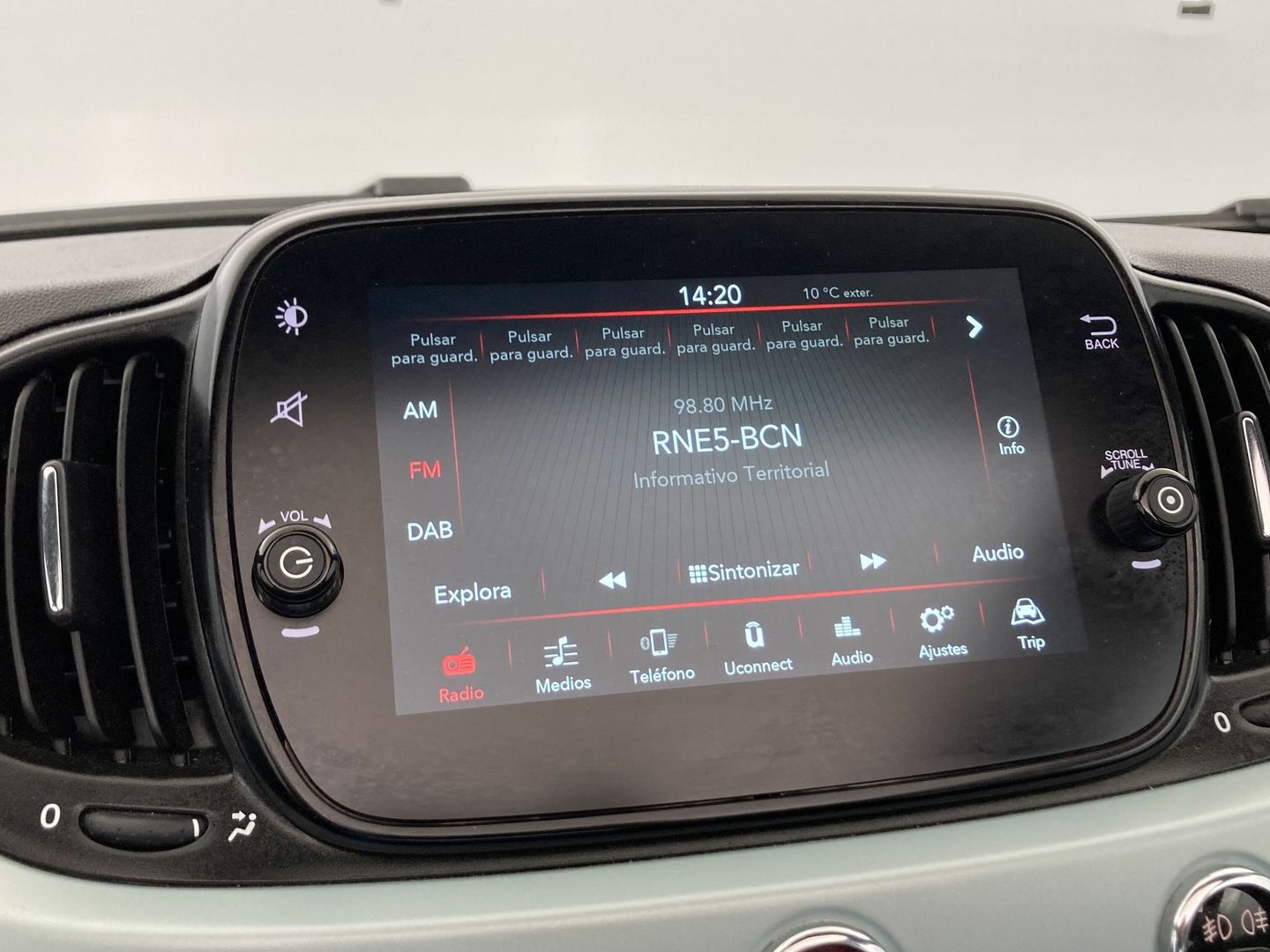 Fiat 500C 1.0 Hybrid Dolcevita 51 kW (70 CV)