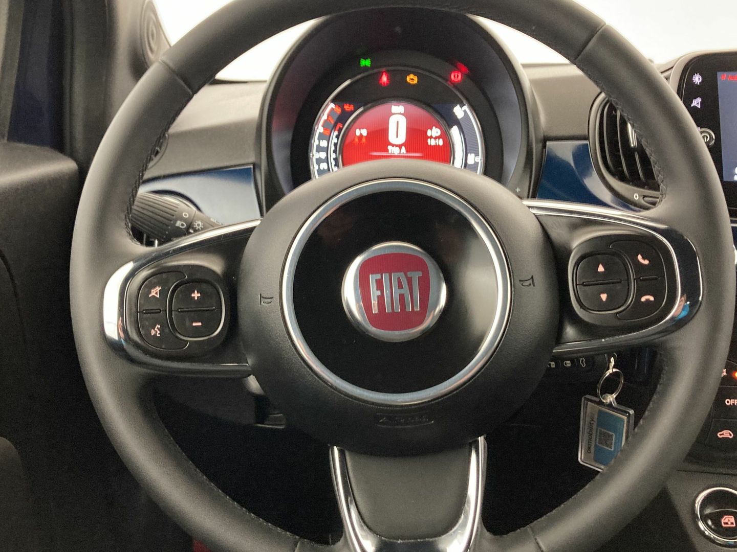 Fiat 500C 1.0 Hybrid Dolcevita 51 kW (70 CV)