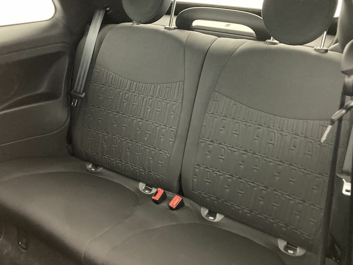 Fiat 500C 1.0 Hybrid Dolcevita 51 kW (70 CV)