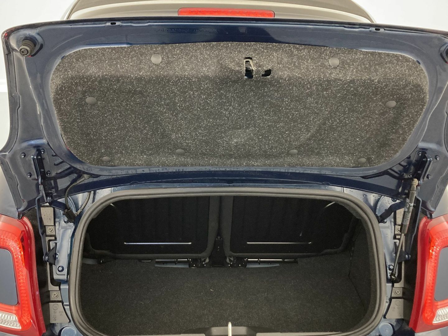 Fiat 500C 1.0 Hybrid Dolcevita 51 kW (70 CV)