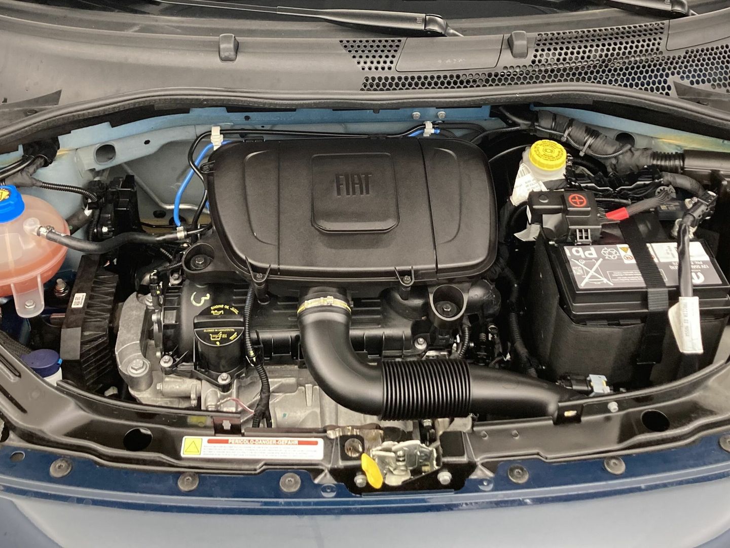 Fiat 500C 1.0 Hybrid Dolcevita 51 kW (70 CV)