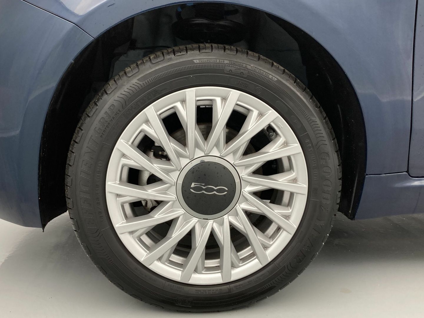Fiat 500C 1.0 Hybrid Dolcevita 51 kW (70 CV)