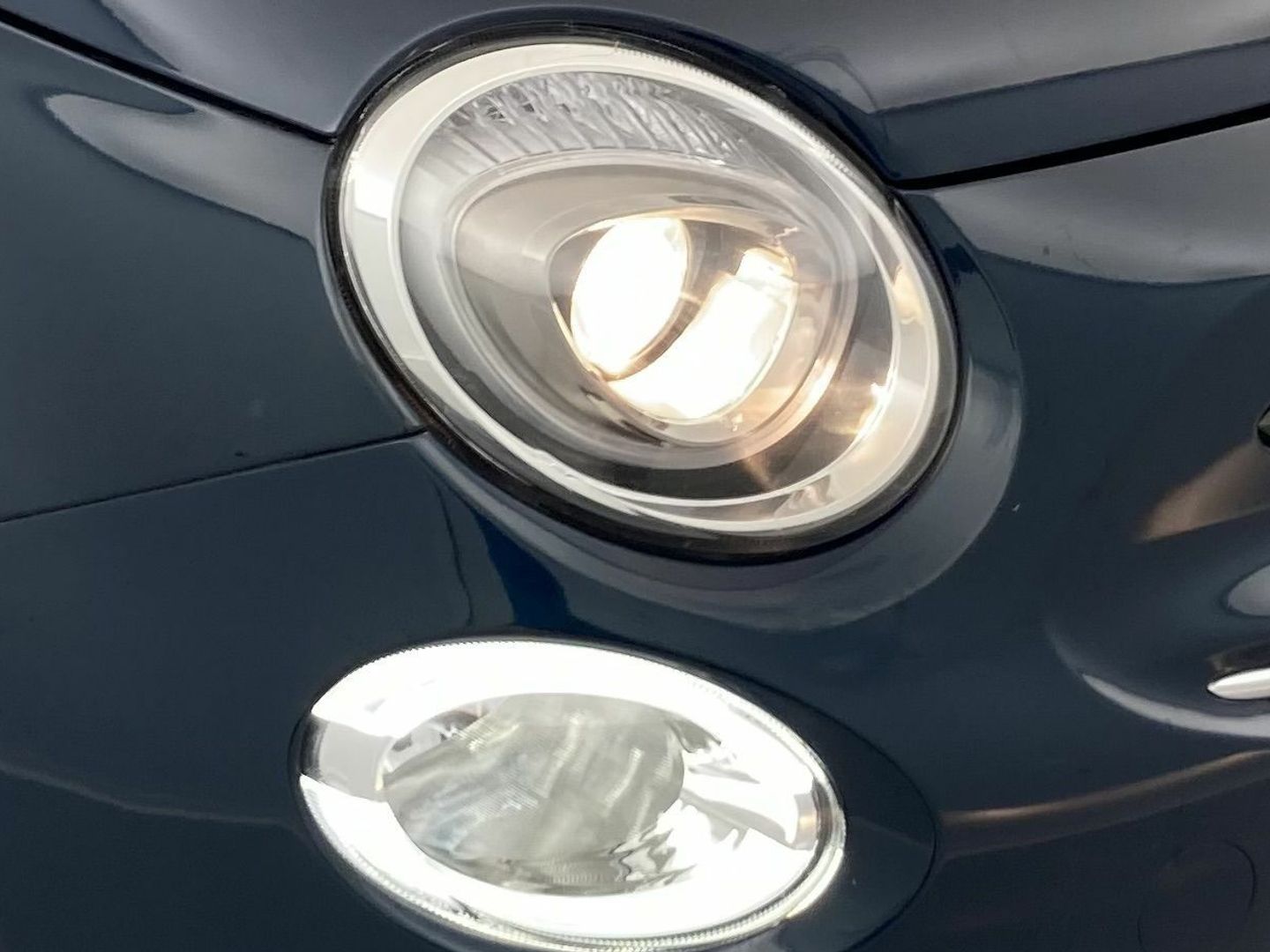 Fiat 500C 1.0 Hybrid Dolcevita 51 kW (70 CV)