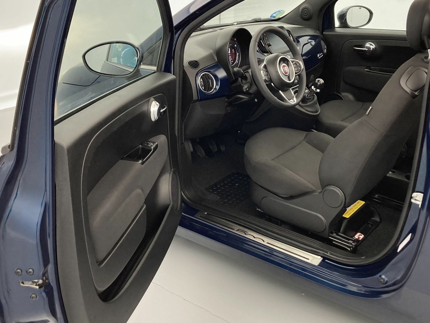Fiat 500C 1.0 Hybrid Dolcevita 51 kW (70 CV)