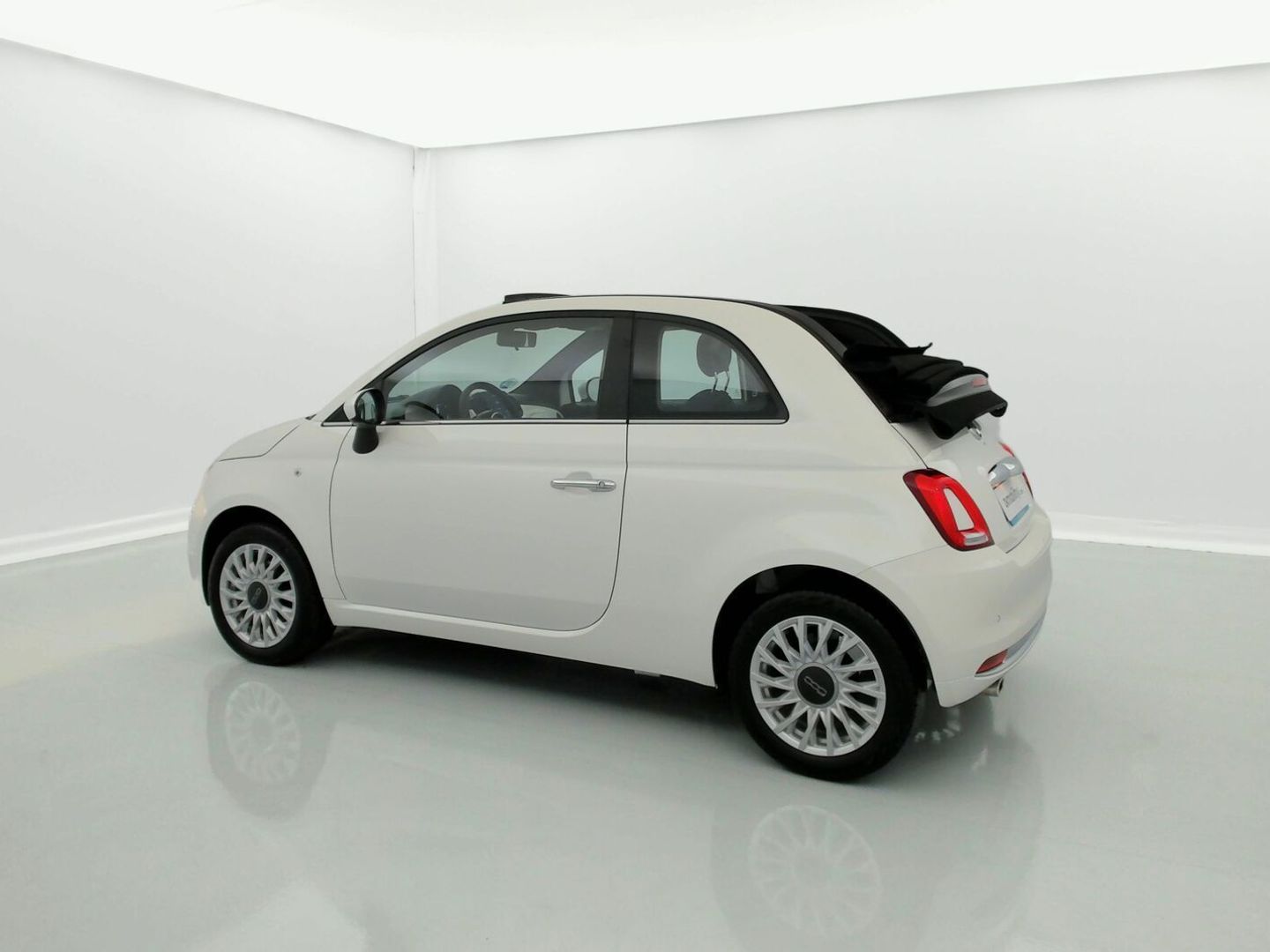 Fiat 500C 1.0 Hybrid Dolcevita 51 kW (70 CV)