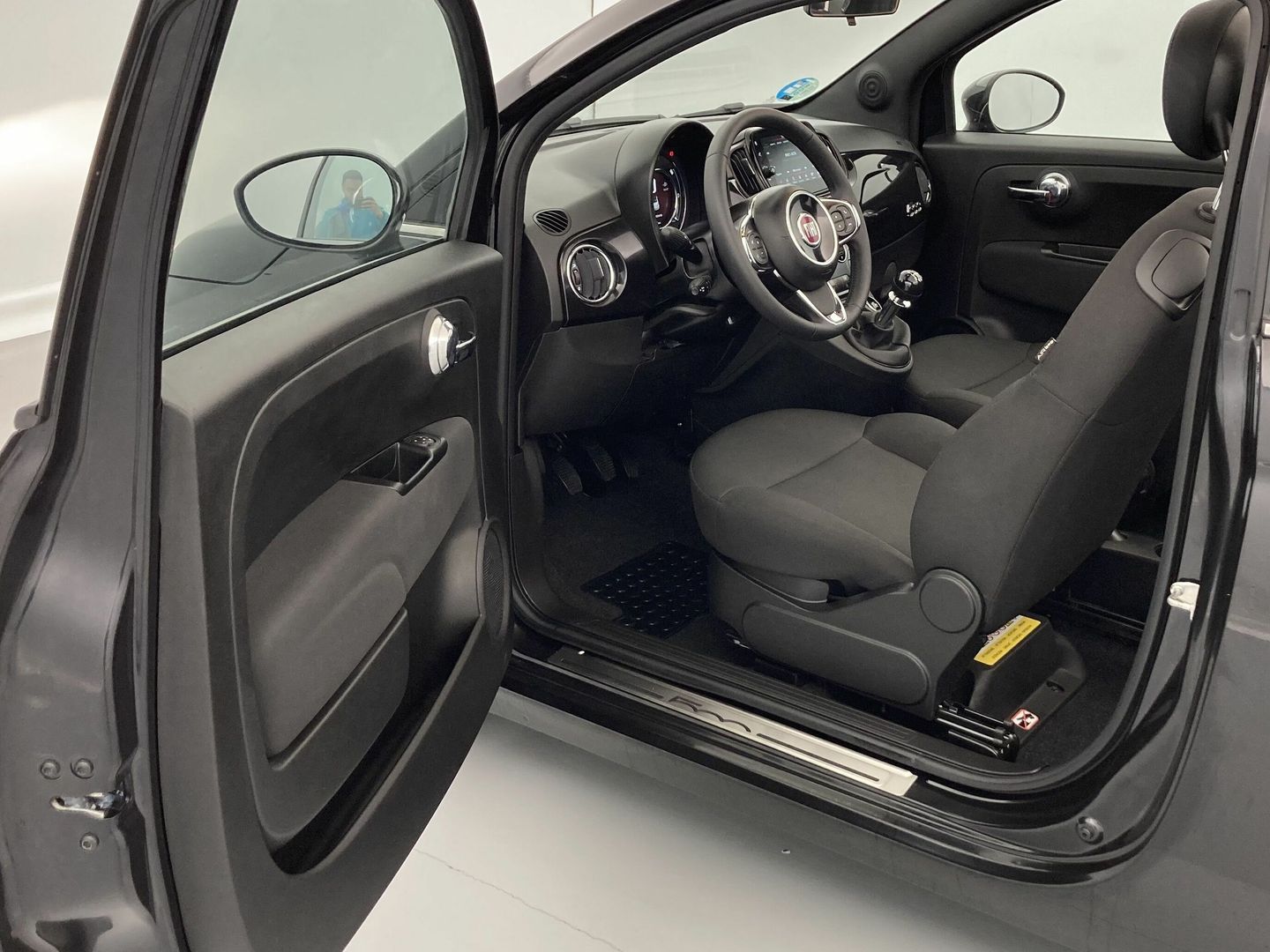 Fiat 500C 1.0 Hybrid Dolcevita 51 kW (70 CV)