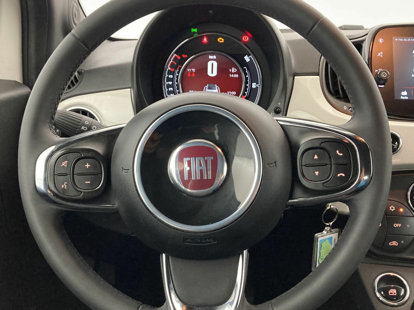 Fiat 500C 1.0 Hybrid Dolcevita 51 kW (70 CV)