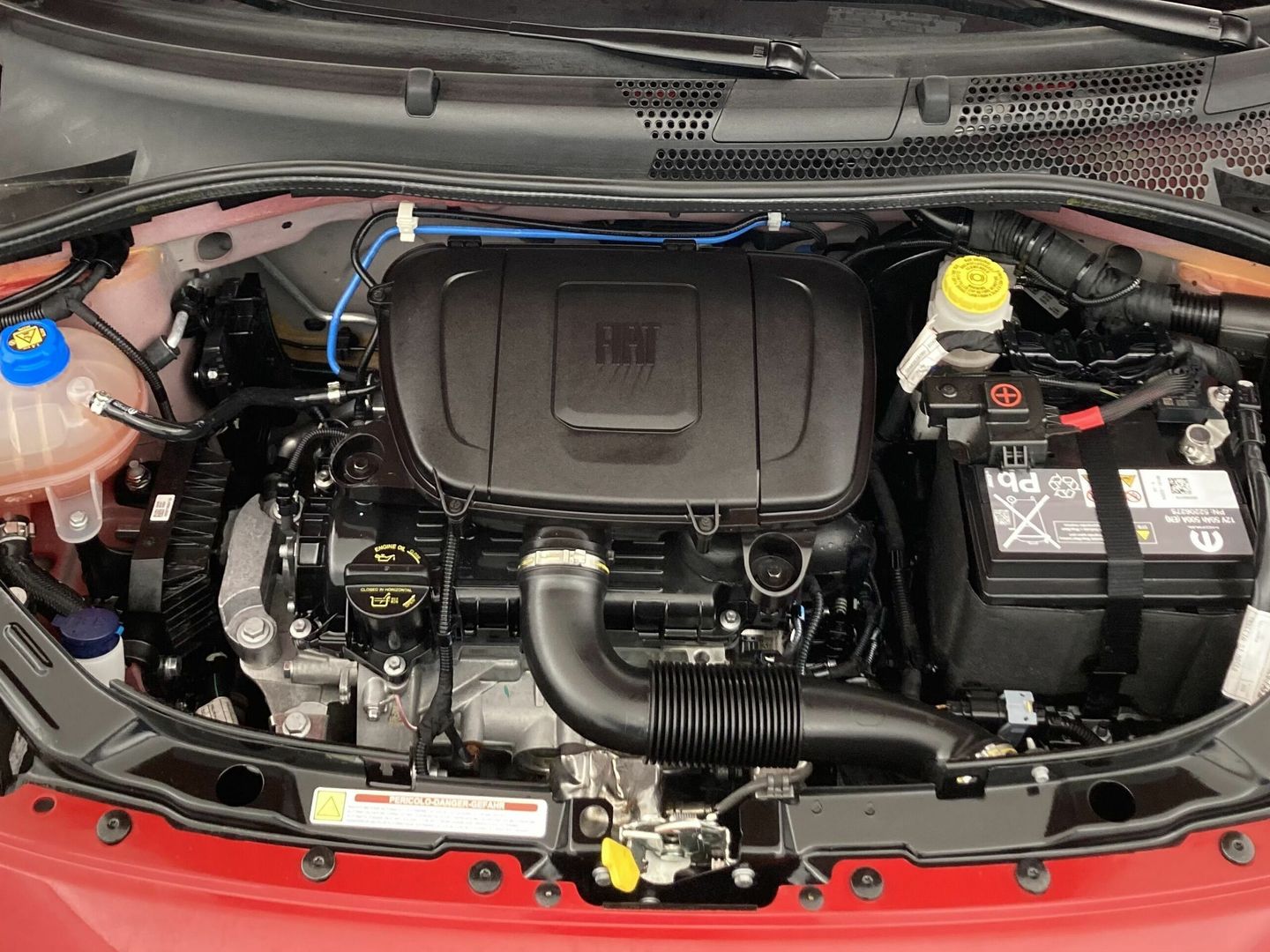 Fiat 500C 1.0 Hybrid Dolcevita 51 kW (70 CV)