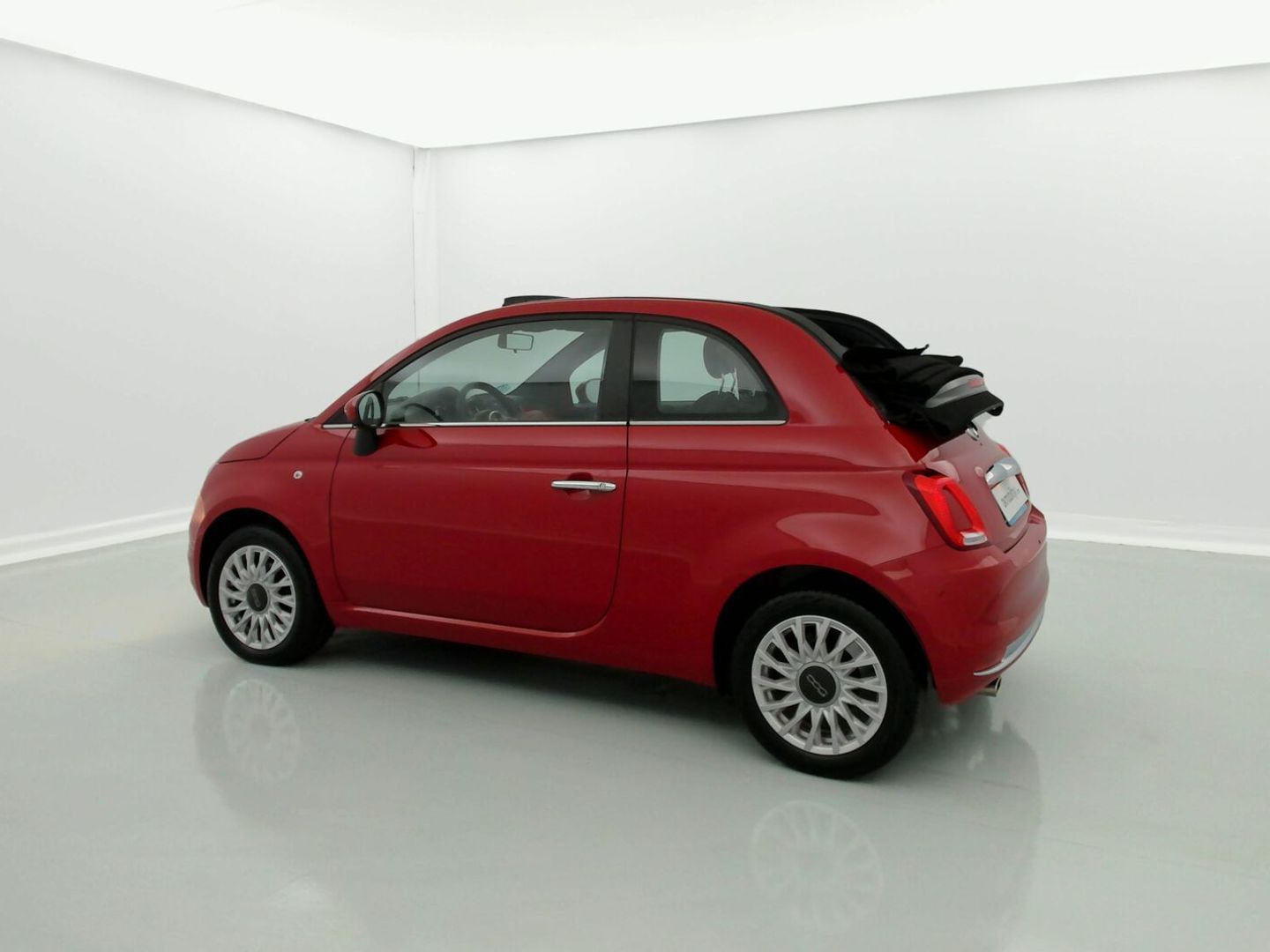 Fiat 500C 1.0 Hybrid Dolcevita 51 kW (70 CV)