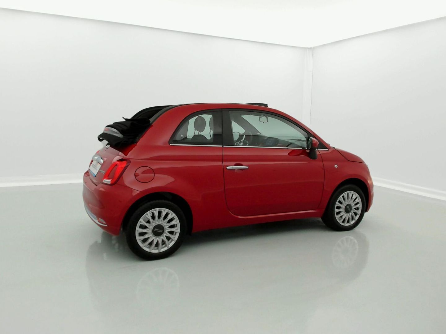 Fiat 500C 1.0 Hybrid Dolcevita 51 kW (70 CV)
