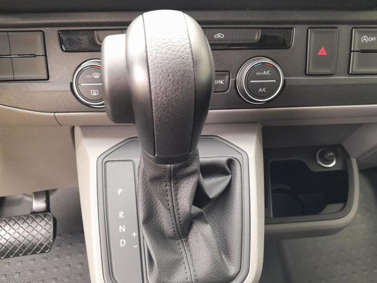 Volkswagen Caravelle Premium Batalla Corta 2.0 TDI BMT 110 kW (150 CV) DSG