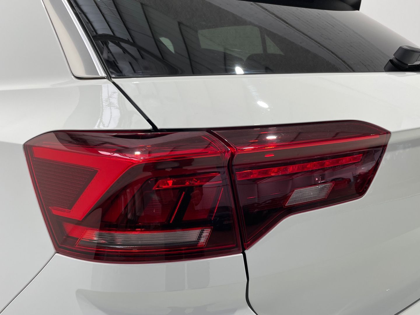 Volkswagen T-Roc ``Más`` 1.0 TSI 81 kW (110 CV)