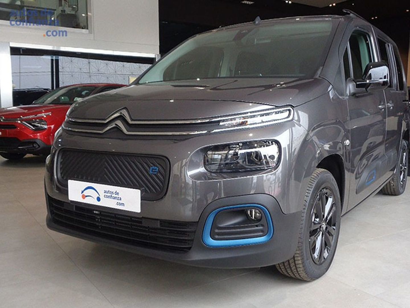 Citroen ë-Berlingo 50kWh Feel Talla M 100 kW (136 CV) Gris Minivan