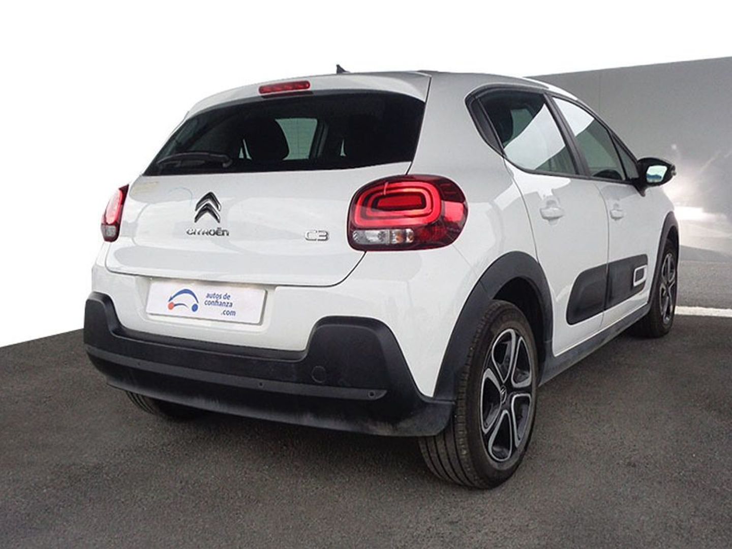 Citroen C3 BlueHDi 100 S&S Plus 75 kW (102 CV)