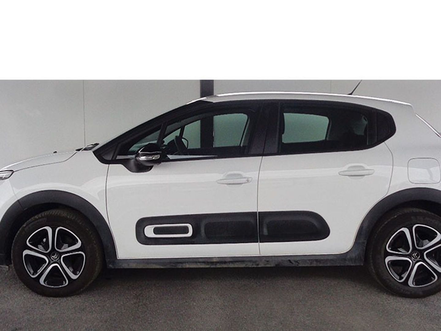 Citroen C3 BlueHDi 100 S&S Plus 75 kW (102 CV)