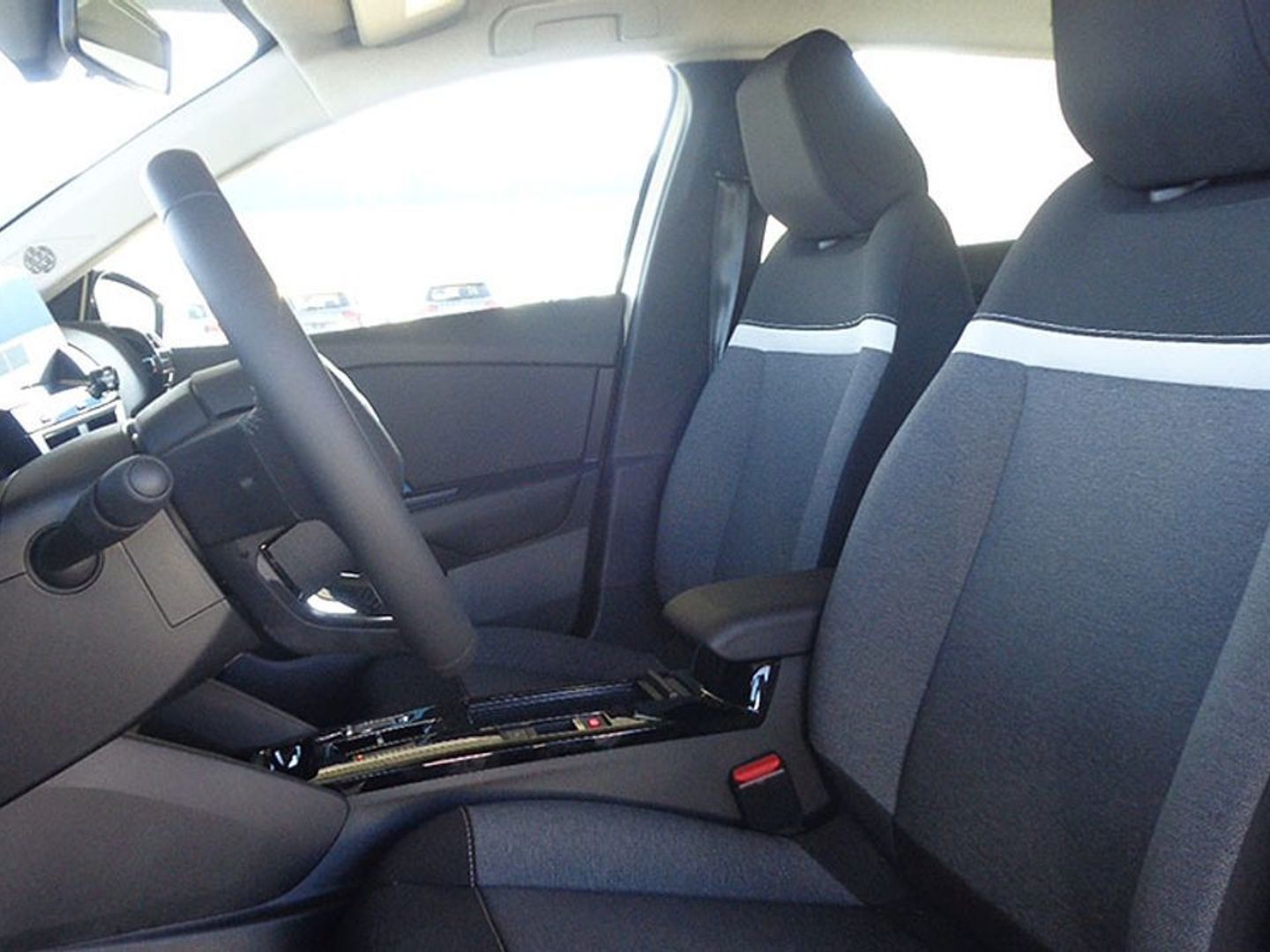 Citroen ë-C4 50kWh eléctrico Feel 100 kW (136 CV)