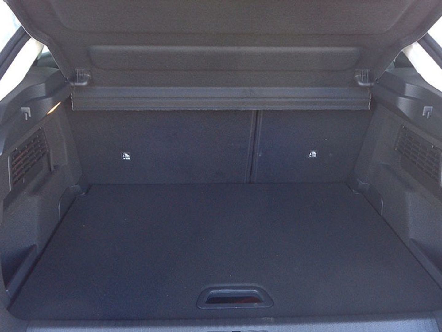 Citroen ë-C4 50kWh eléctrico Feel 100 kW (136 CV)