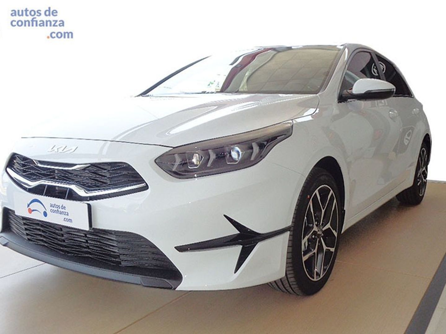 Kia Ceed 1.0 T-GDi Tech 74 kW (100 CV)