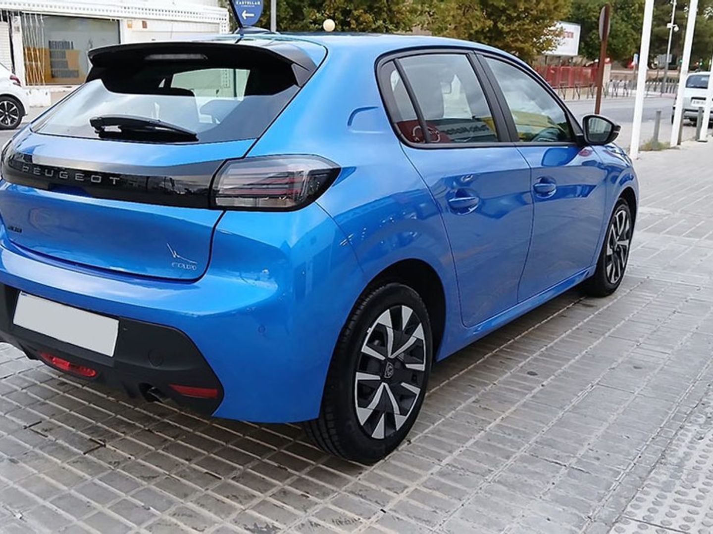Peugeot 208 PureTech 100 Active Pack 75 kW (100 CV)