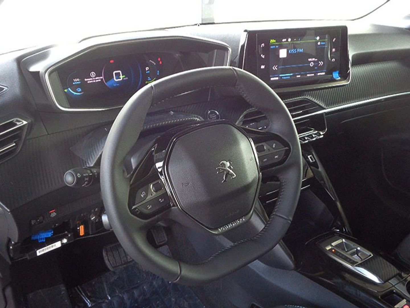 Peugeot e-208 Eléctrico Allure 100 kW (136 CV)
