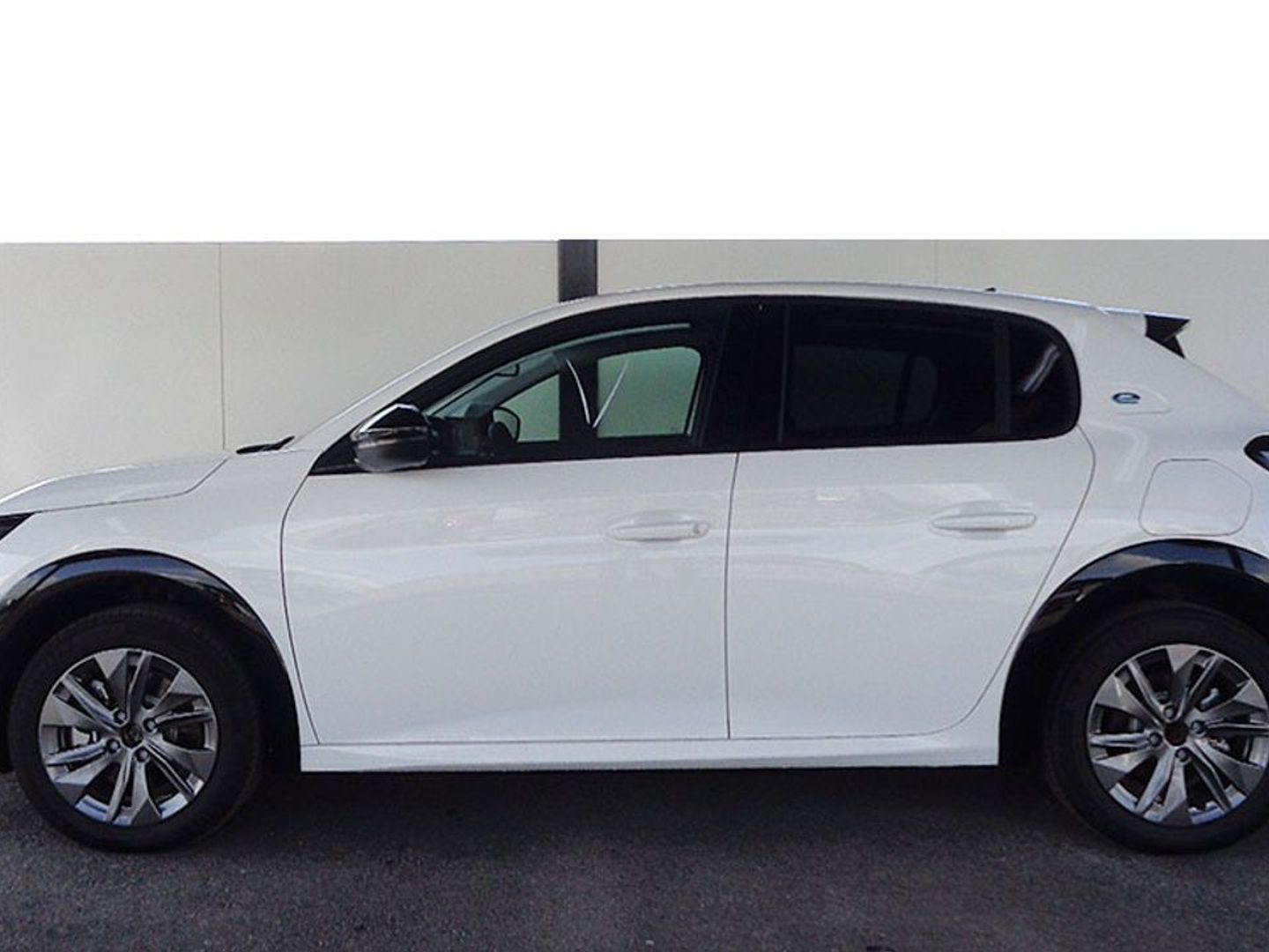 Peugeot e-208 Eléctrico Allure 100 kW (136 CV)