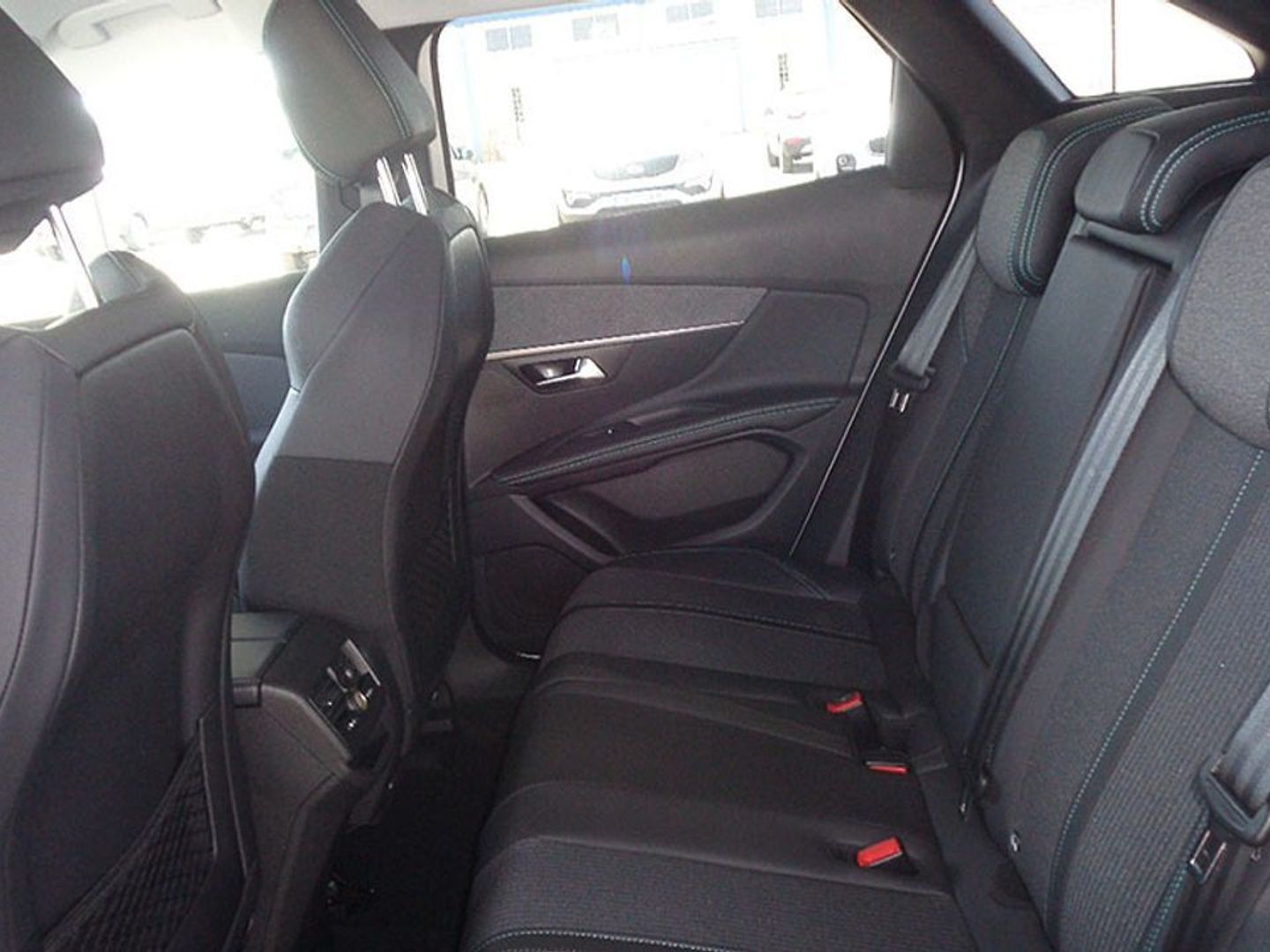 Peugeot 3008 PureTech 130 S&S Allure Pack 96 kW (130 CV)