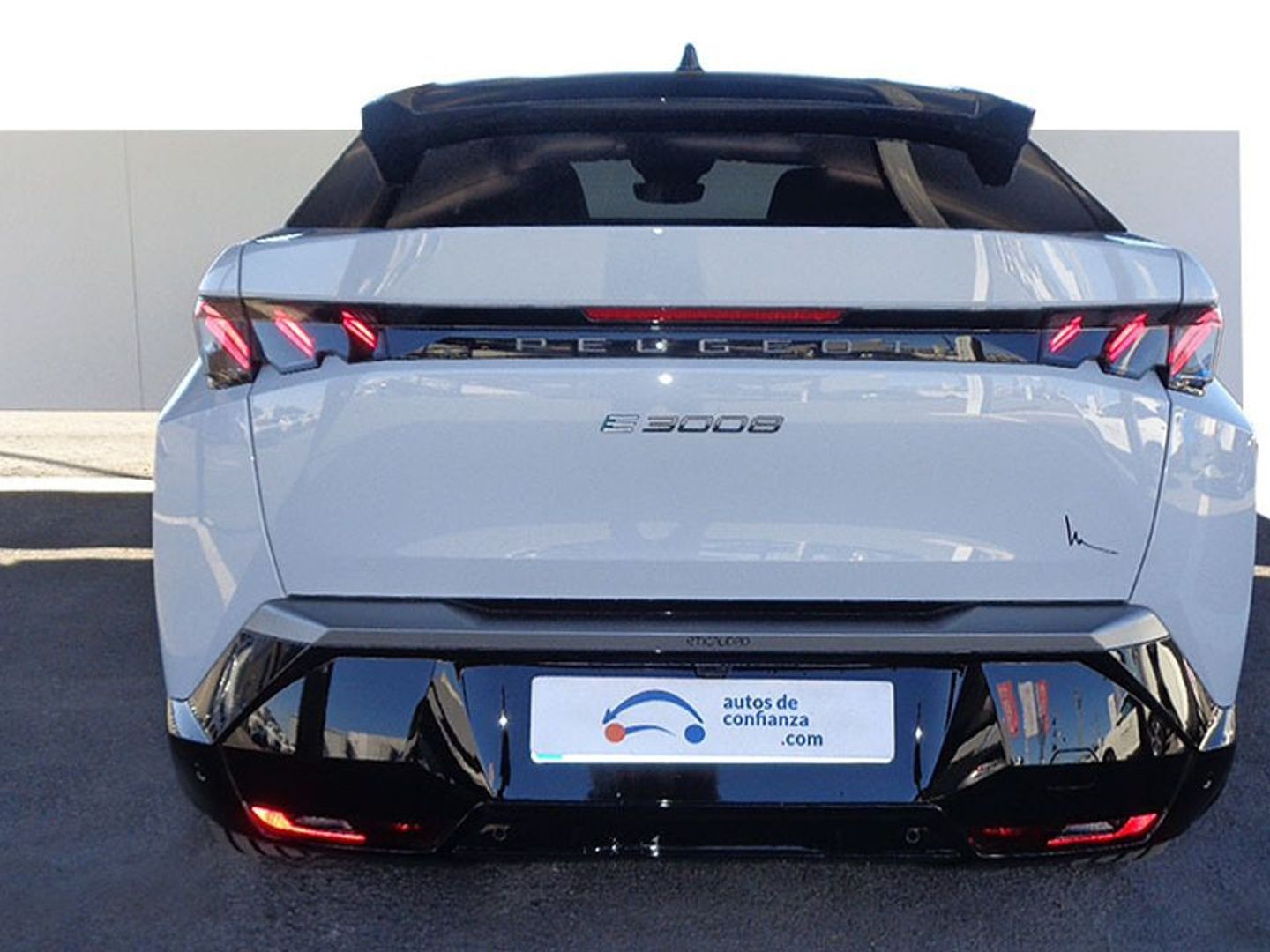 Peugeot e-3008 Eléctrico GT 157 kW (214 CV)