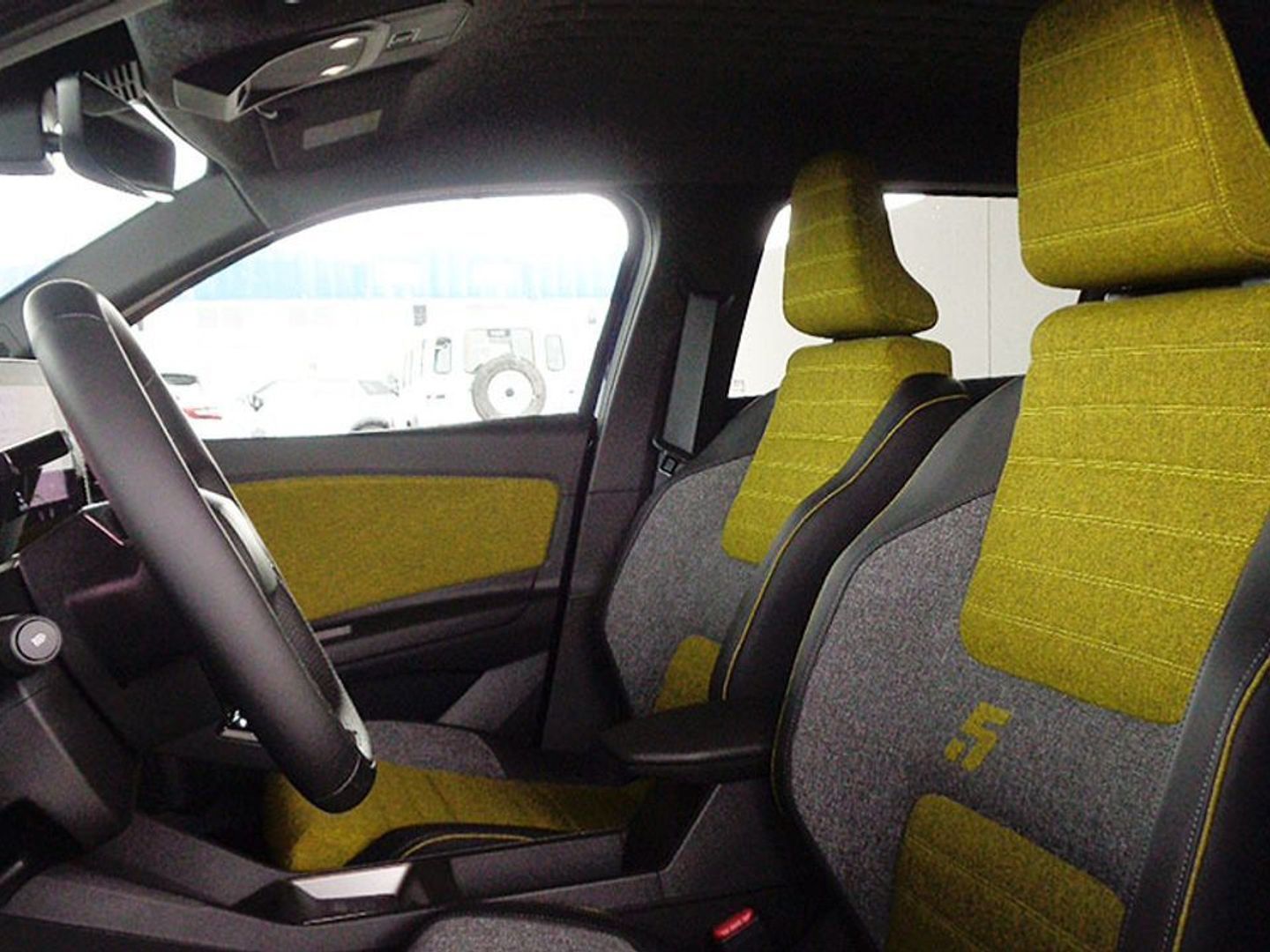 Renault 5 E-Tech Iconic Cinq Autonomía Confort 110 kW (150 CV)