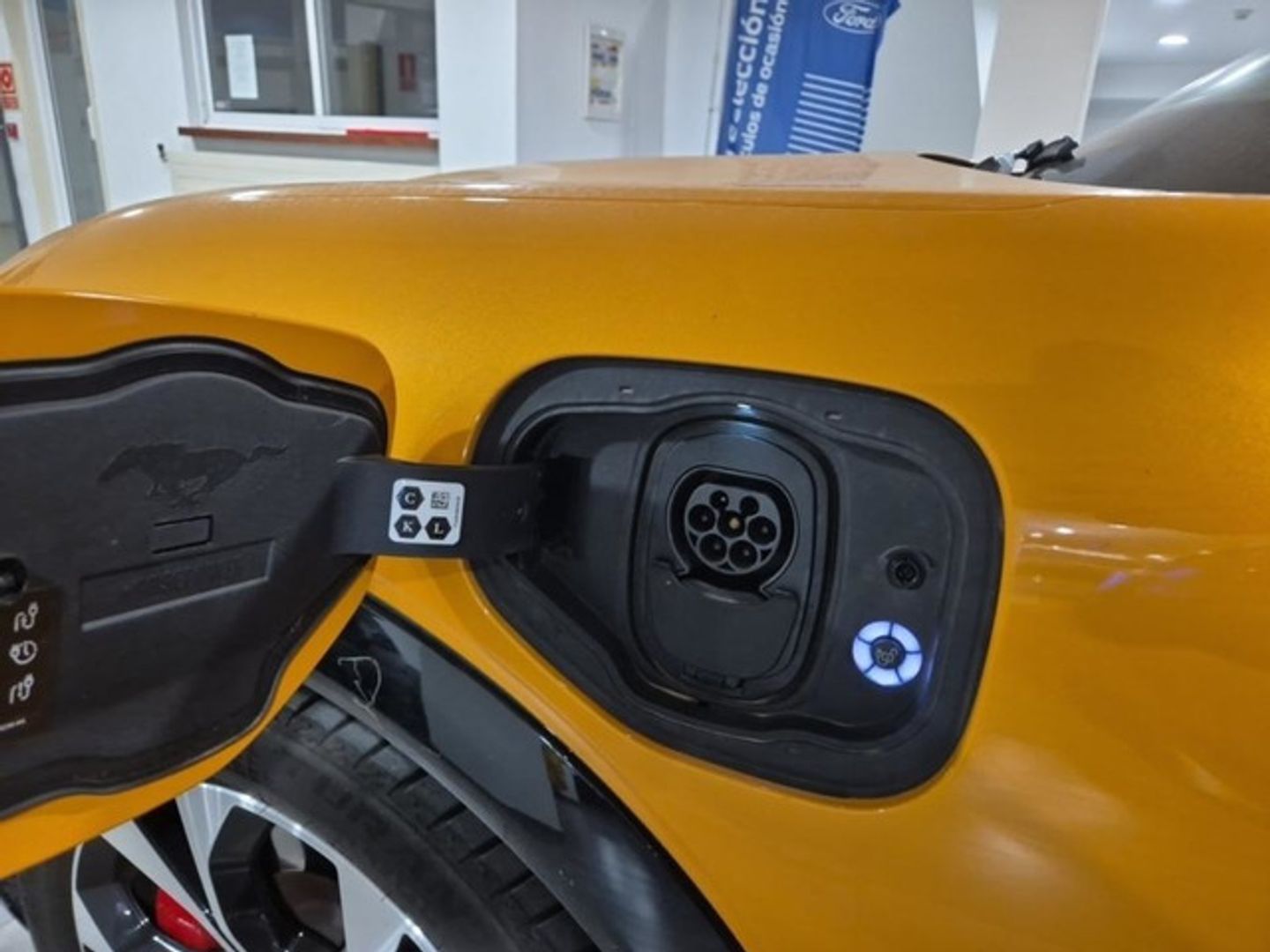 Ford Mustang Mach-E AWD Batería 98.8Kwh 258 kW (351 CV)