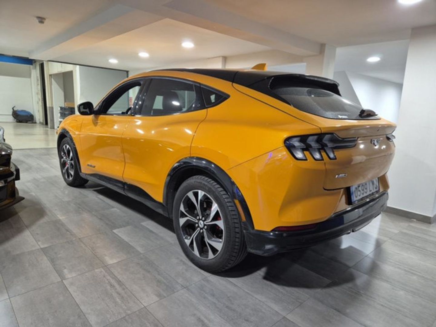 Ford Mustang Mach-E AWD Batería 98.8Kwh 258 kW (351 CV)