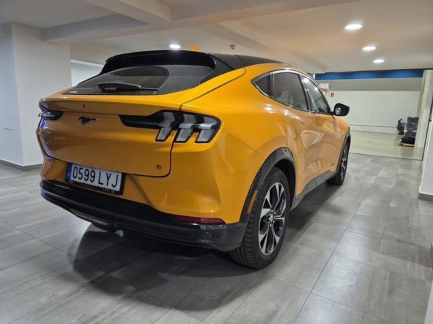 Ford Mustang Mach-E AWD Batería 98.8Kwh 258 kW (351 CV)