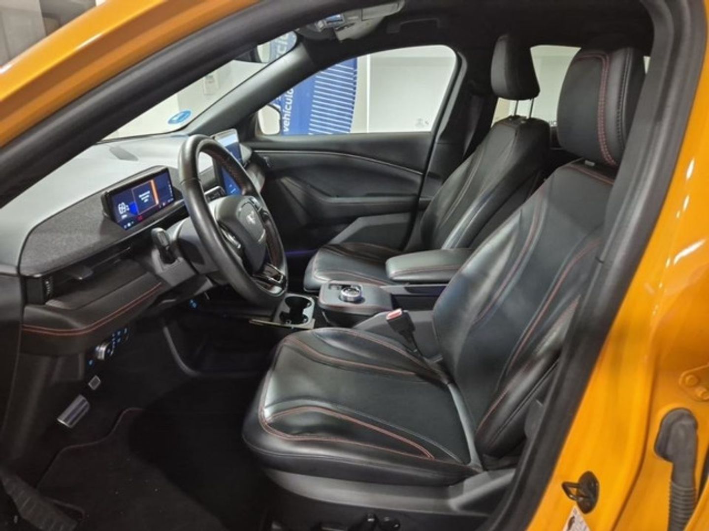 Ford Mustang Mach-E AWD Batería 98.8Kwh 258 kW (351 CV)