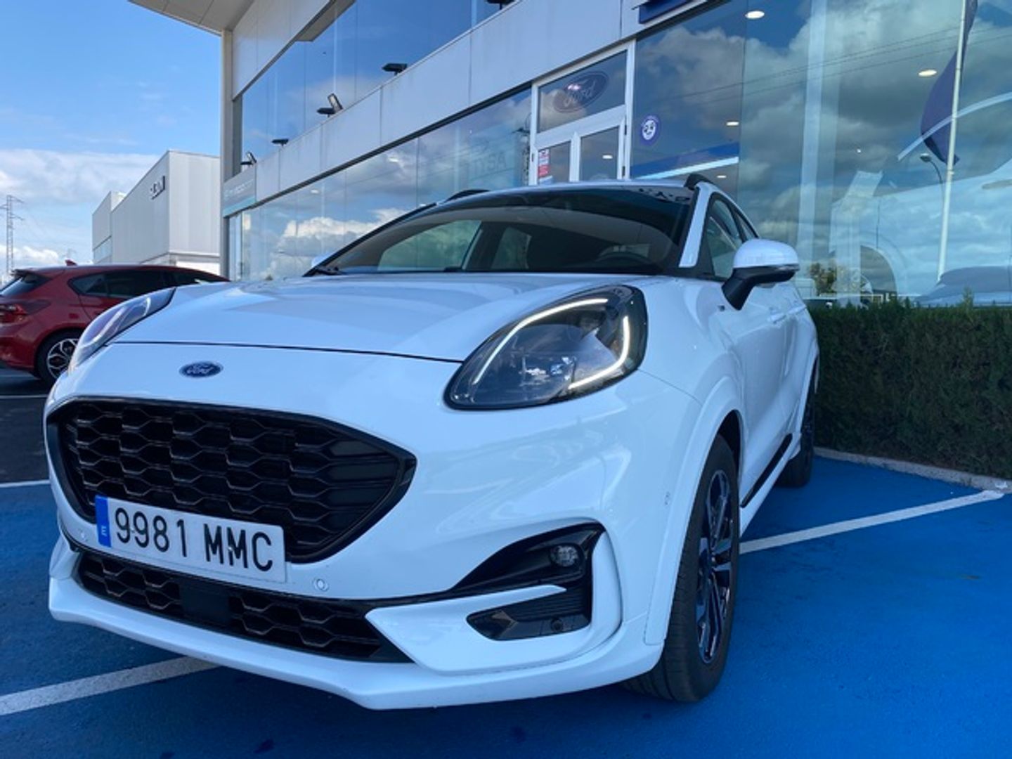 Ford Puma 1.0 EcoBoost MHEV ST-Line 92 kW (125 CV) Blanco SUV
