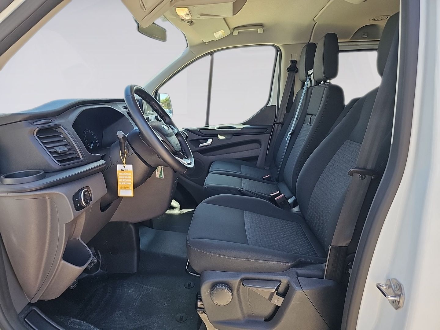 Ford Transit Custom Kombi 2.0 TDCI MHEV 320 L1 Trend 96 kW (130 CV)