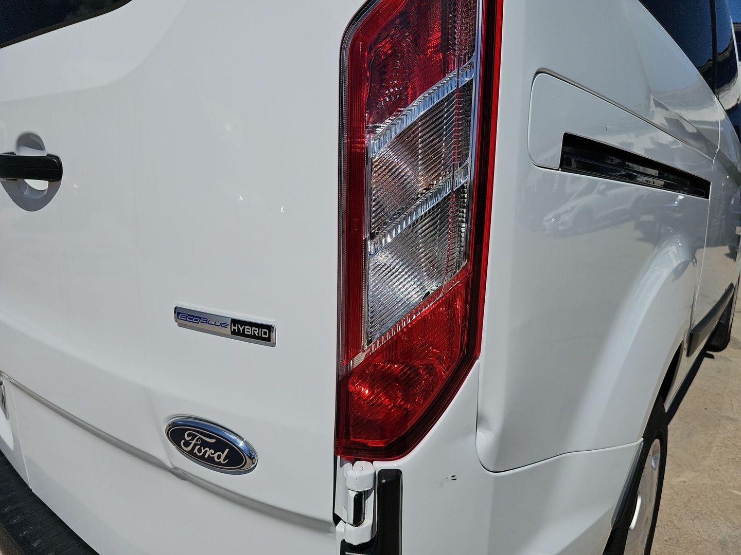 Ford Transit Custom Kombi 2.0 TDCI MHEV 320 L1 Trend 96 kW (130 CV)