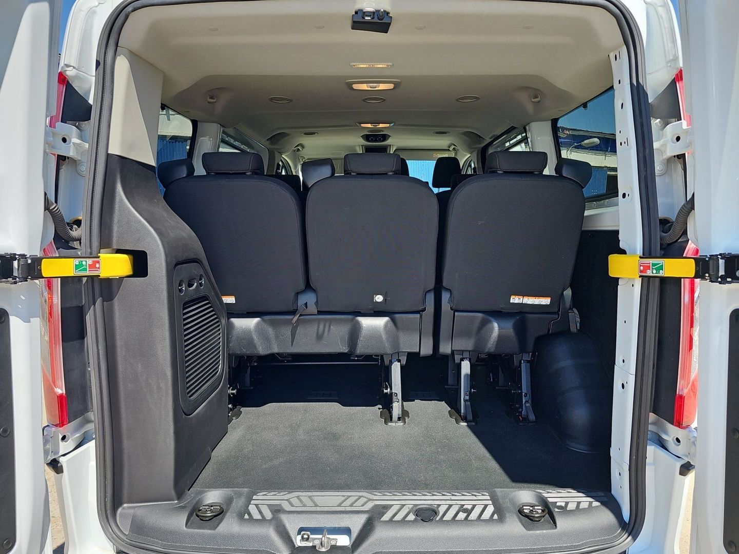 Ford Transit Custom Kombi 2.0 TDCI MHEV 320 L1 Trend 96 kW (130 CV)