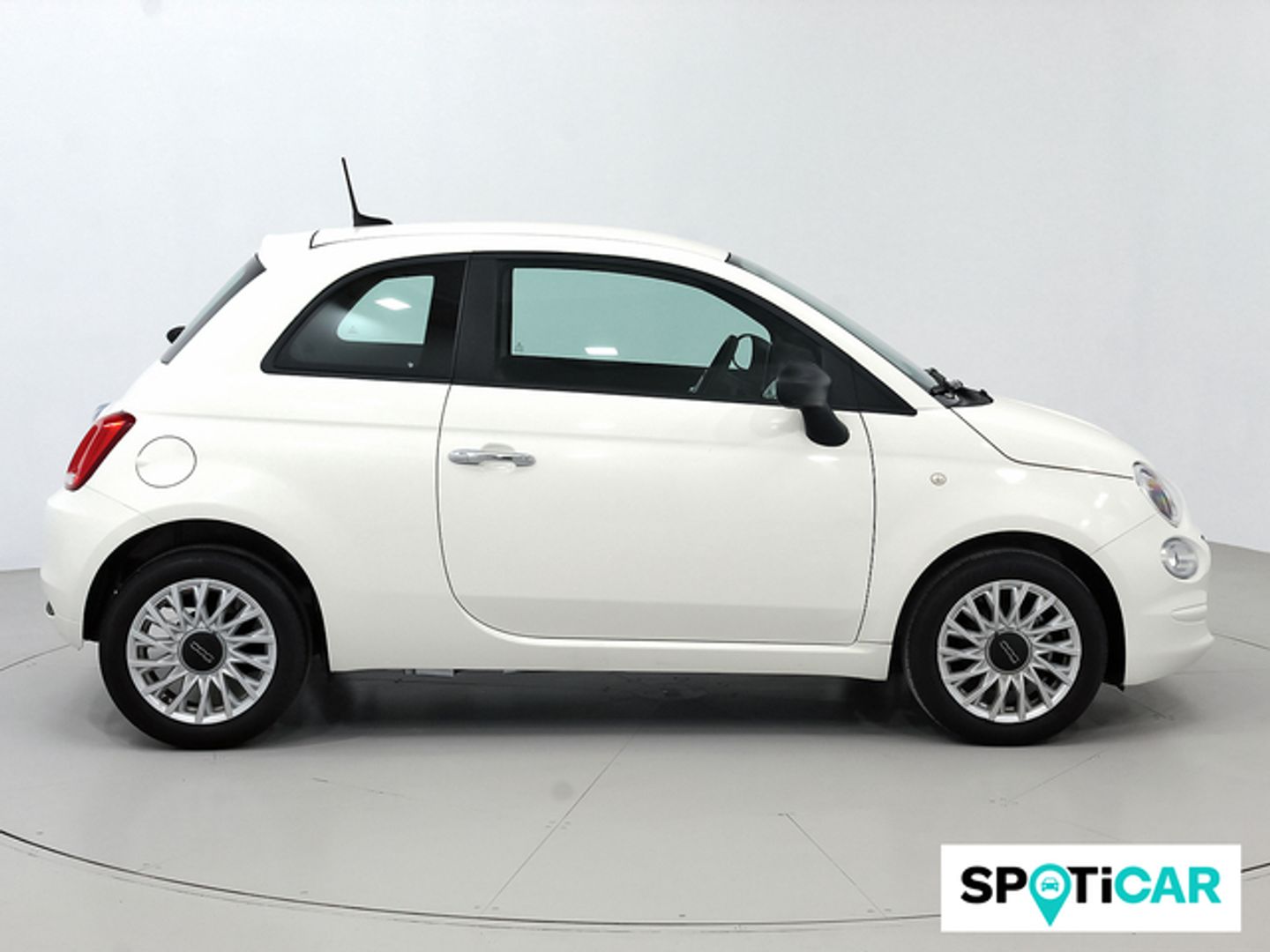 Fiat 500 1.0 Hybrid Cult 51 kW (70 CV)