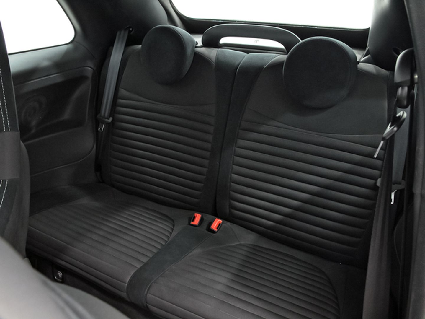 Abarth 500C 1.4 16v T-Jet 695C 132 kW (180 CV)