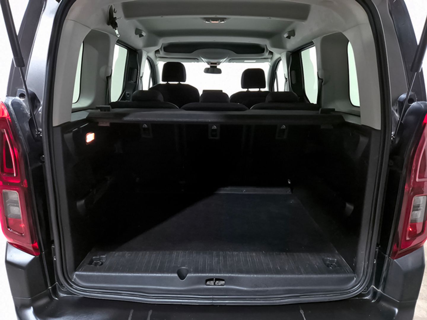 Citroen Berlingo Combi BlueHDi 100 Talla M Feel 75 kW (102 CV)