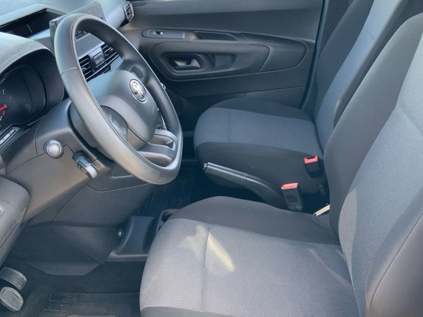 Toyota Proace City 1.5D GX Media 75 kW (102 CV)
