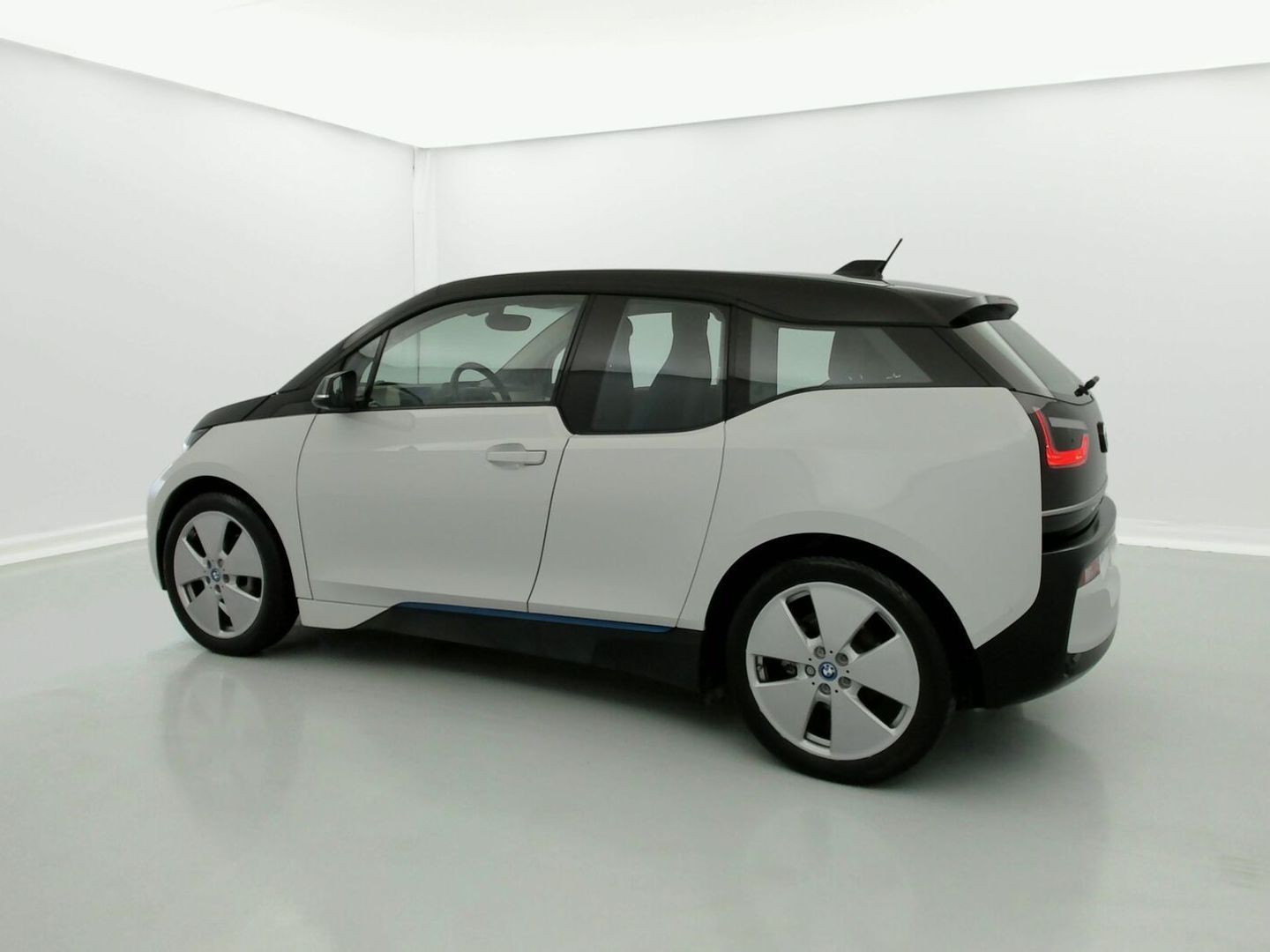 BMW i3 120Ah 125 kW (170 CV)