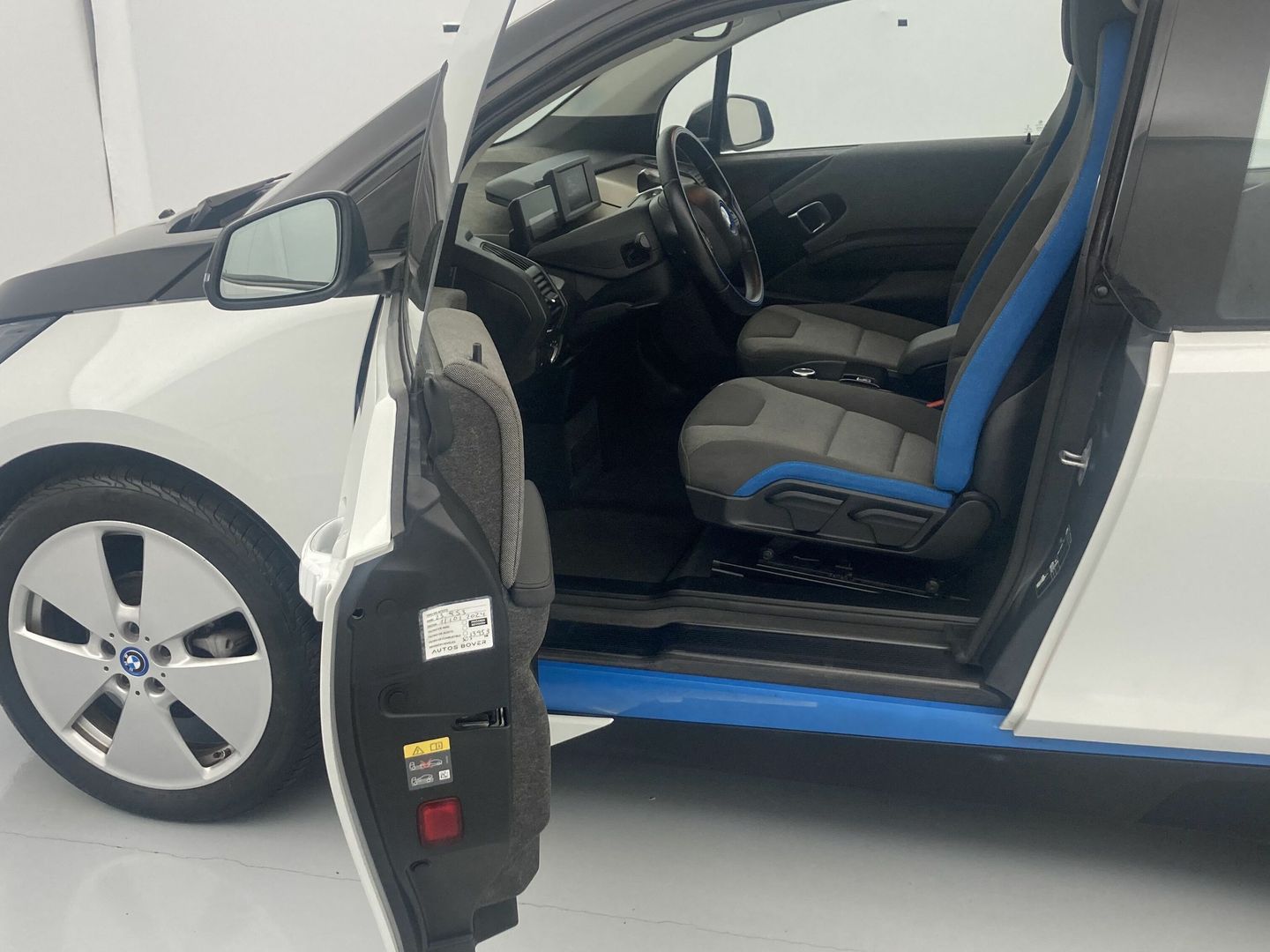 BMW i3 120Ah 125 kW (170 CV)