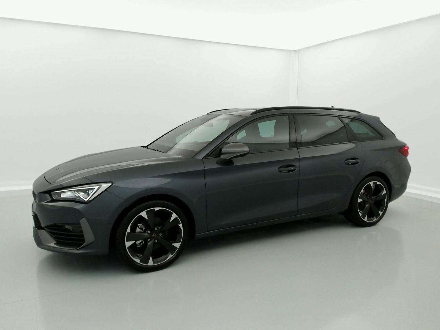 CUPRA Leon Sportstourer 1.5 eTSI DSG 110 kW (150 CV)