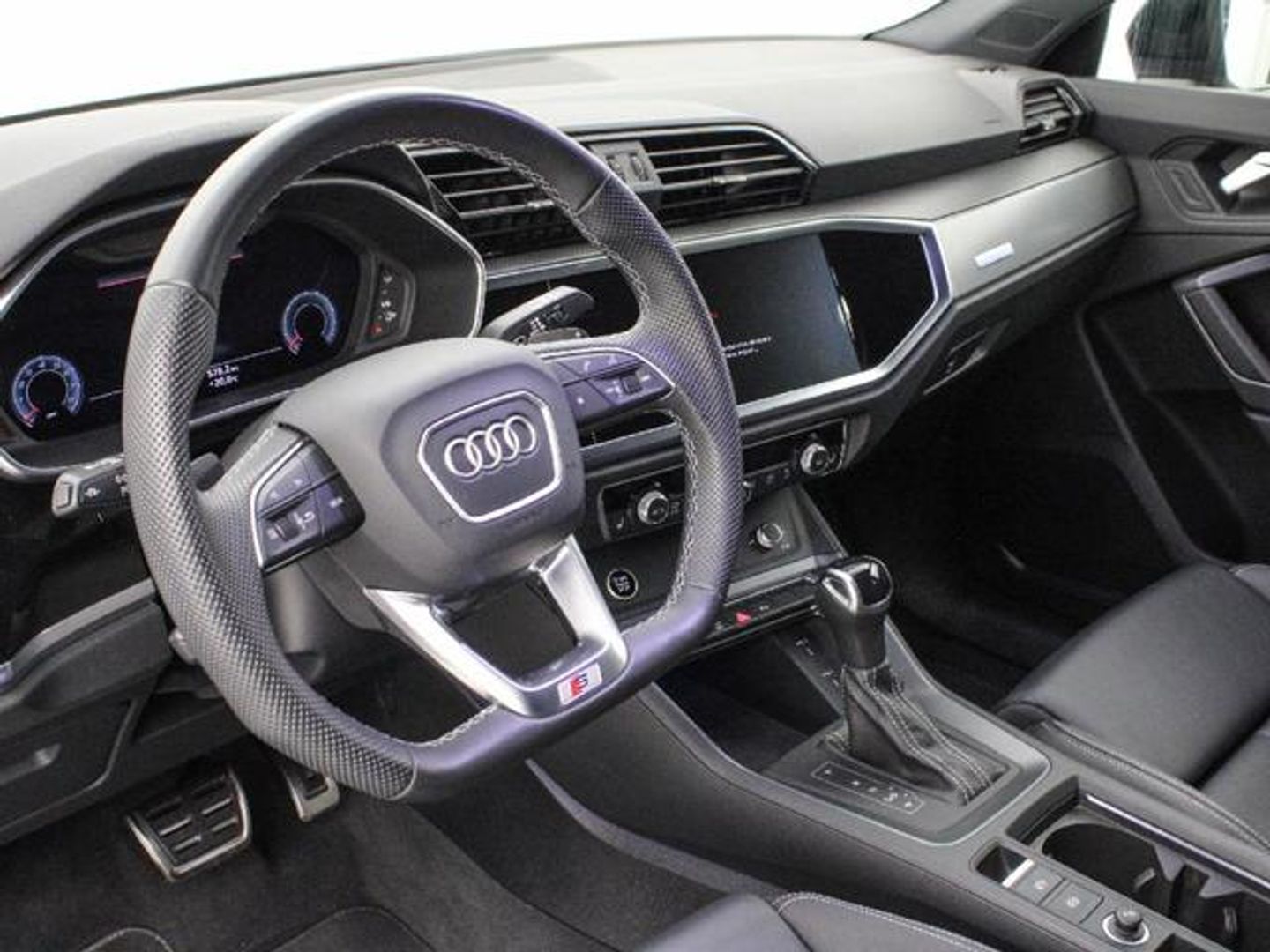 Audi Q3 Sportback Black line 35 TFSI 110 kW (150 CV) S tronic