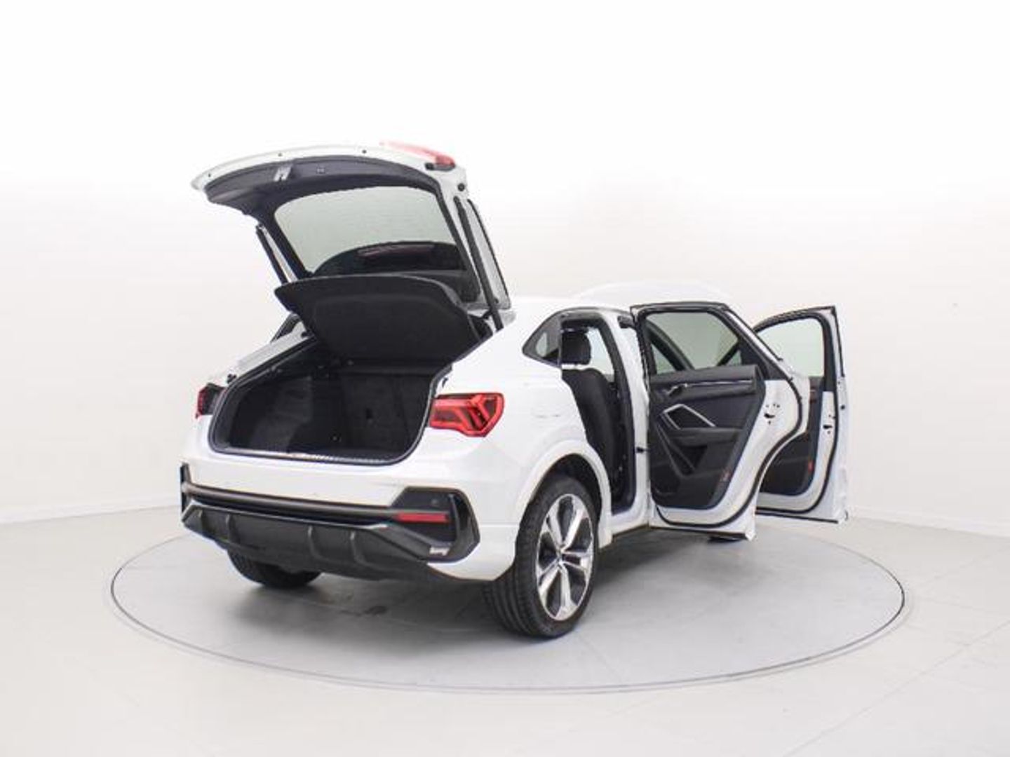 Audi Q3 Sportback Black line 35 TFSI 110 kW (150 CV) S tronic