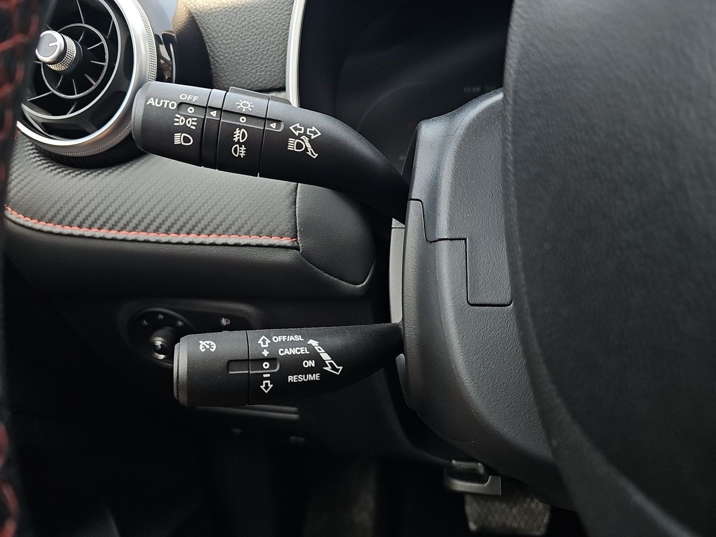 MG ZS 1.0T Comfort Auto 82 kW (111 CV)