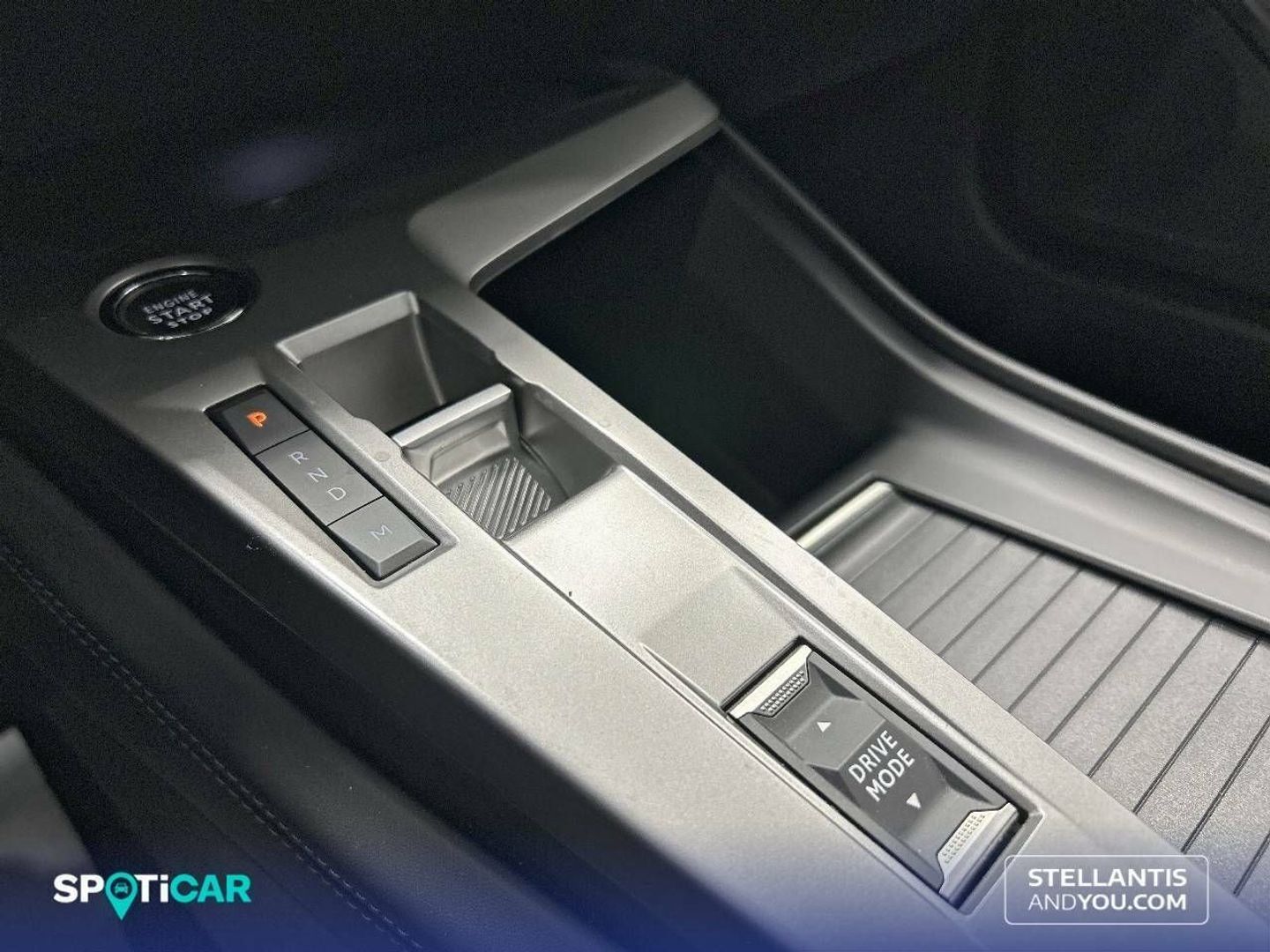 Peugeot 408 Puretech 130 Allure EAT8 96 kW (130 CV)