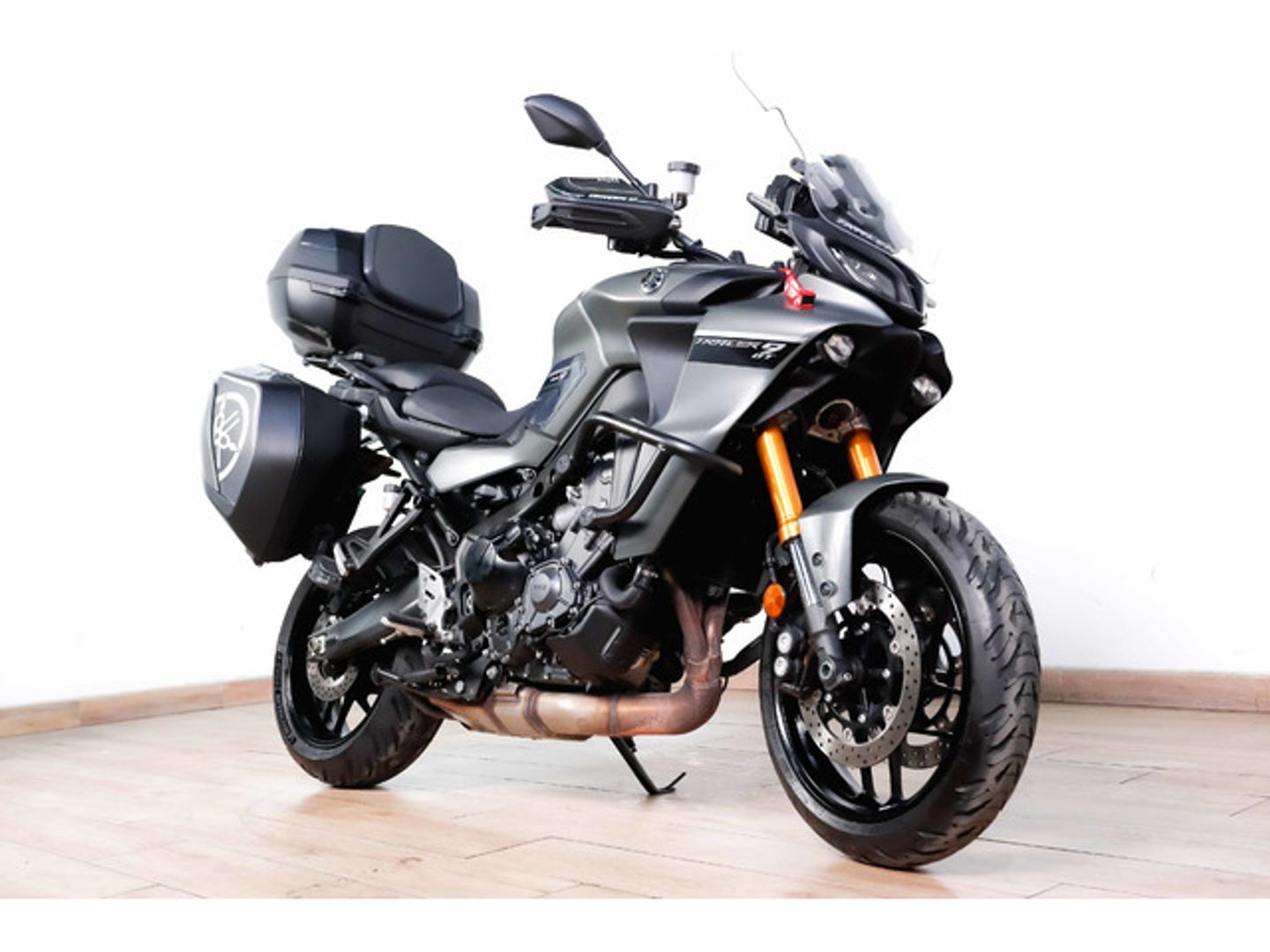 Yamaha Tracer 9 GT Gris Motorcycle