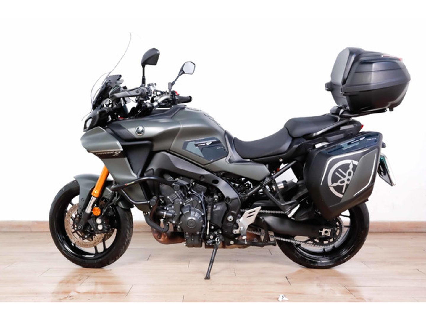 Yamaha Tracer 9 GT Gris Motorcycle